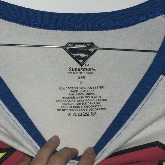 Graphic Superman 3/4 Baseball tee - Picture 3 of 3
